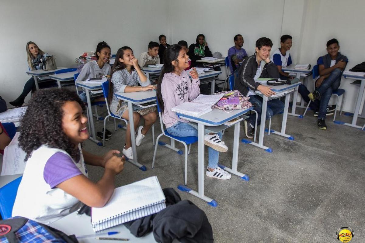 Escola 29 de Novembro voltou às atividades; Sintep faz assembleia hoje